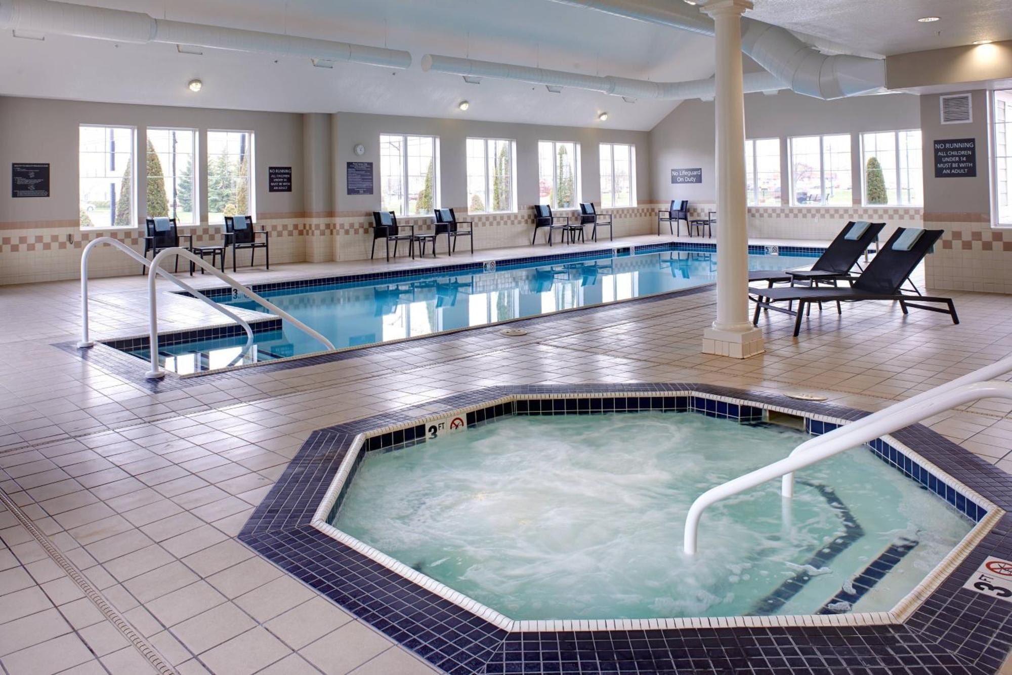 Residence Inn By Marriott Saginaw Kültér fotó